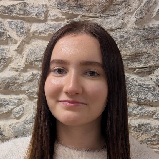 Celina Göpfert, Kursverwaltung